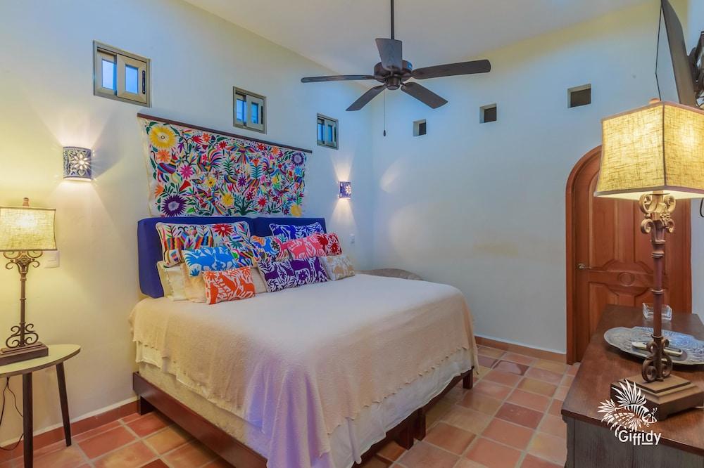 Casa Amor