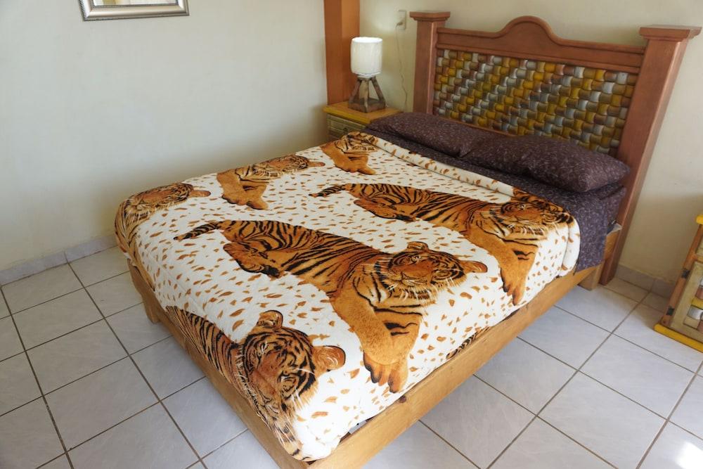 Oyo Hotel Carnaval