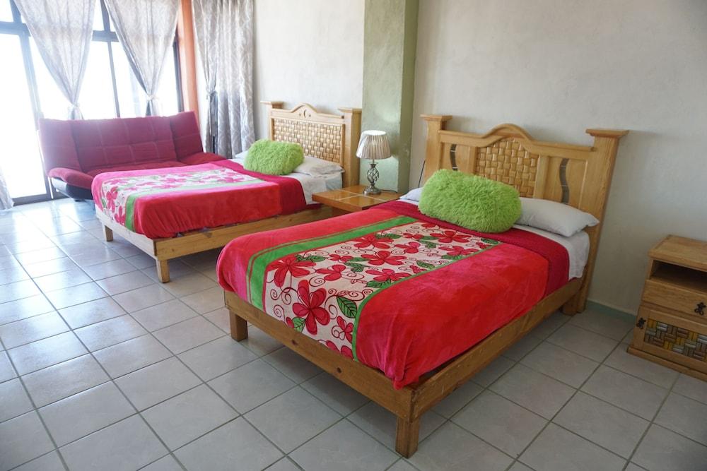 Oyo Hotel Carnaval