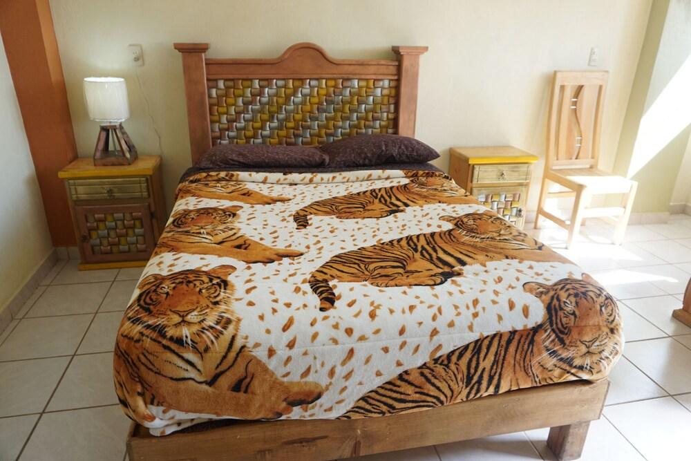 Oyo Hotel Carnaval