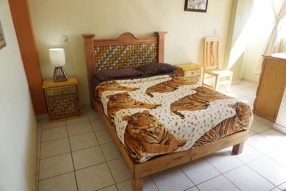 Oyo Hotel Carnaval