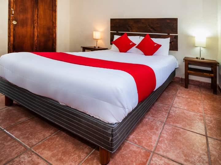 Hotel Puerta De Jade