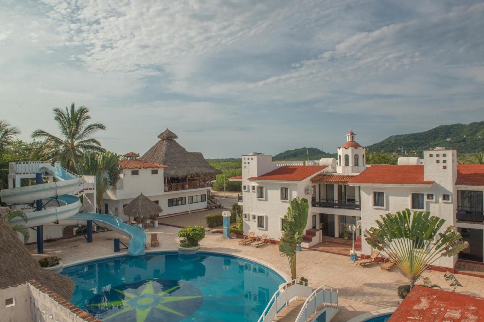 Hotel Villa Azul