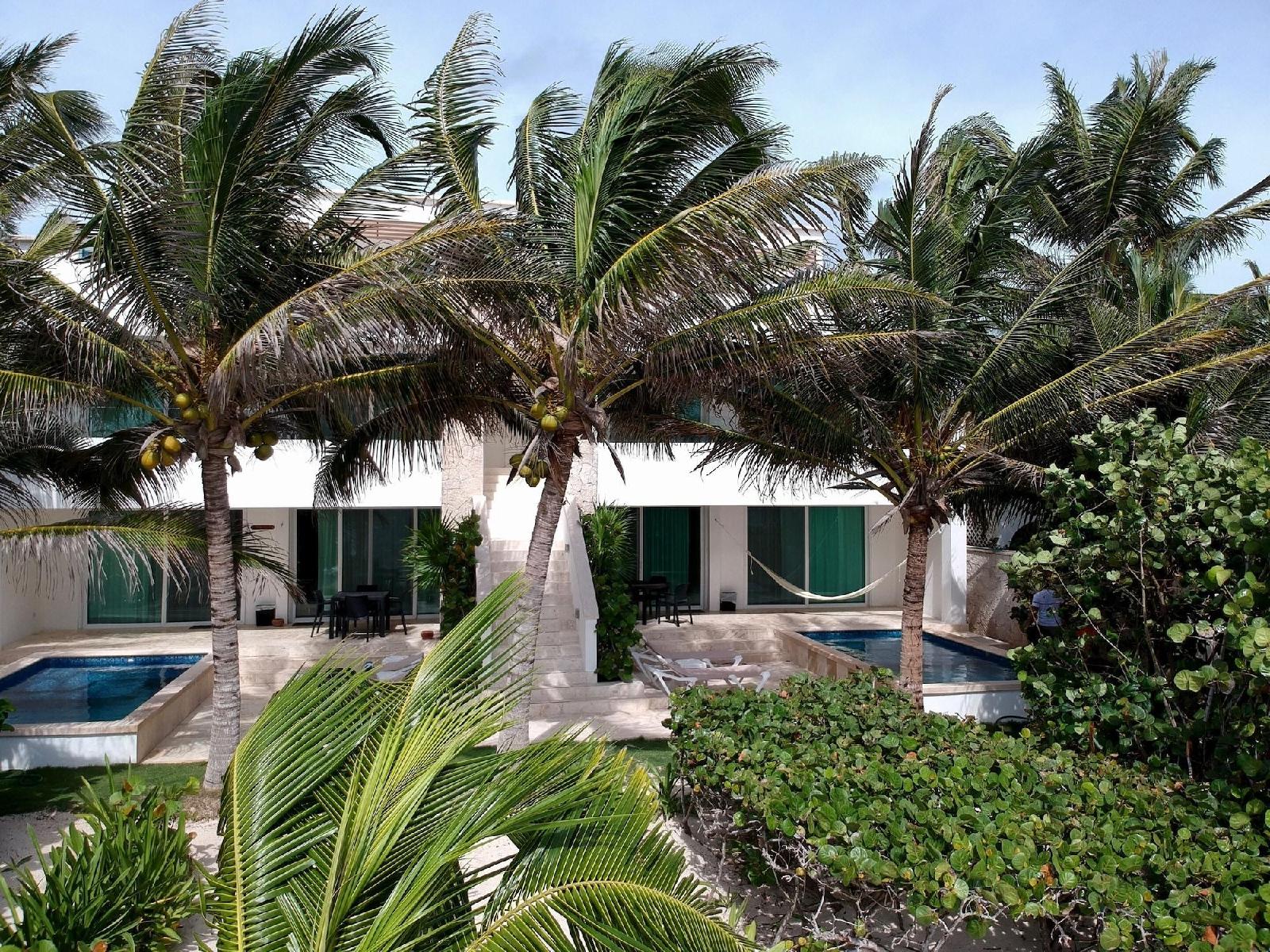 Casa Coral Luxury Condos