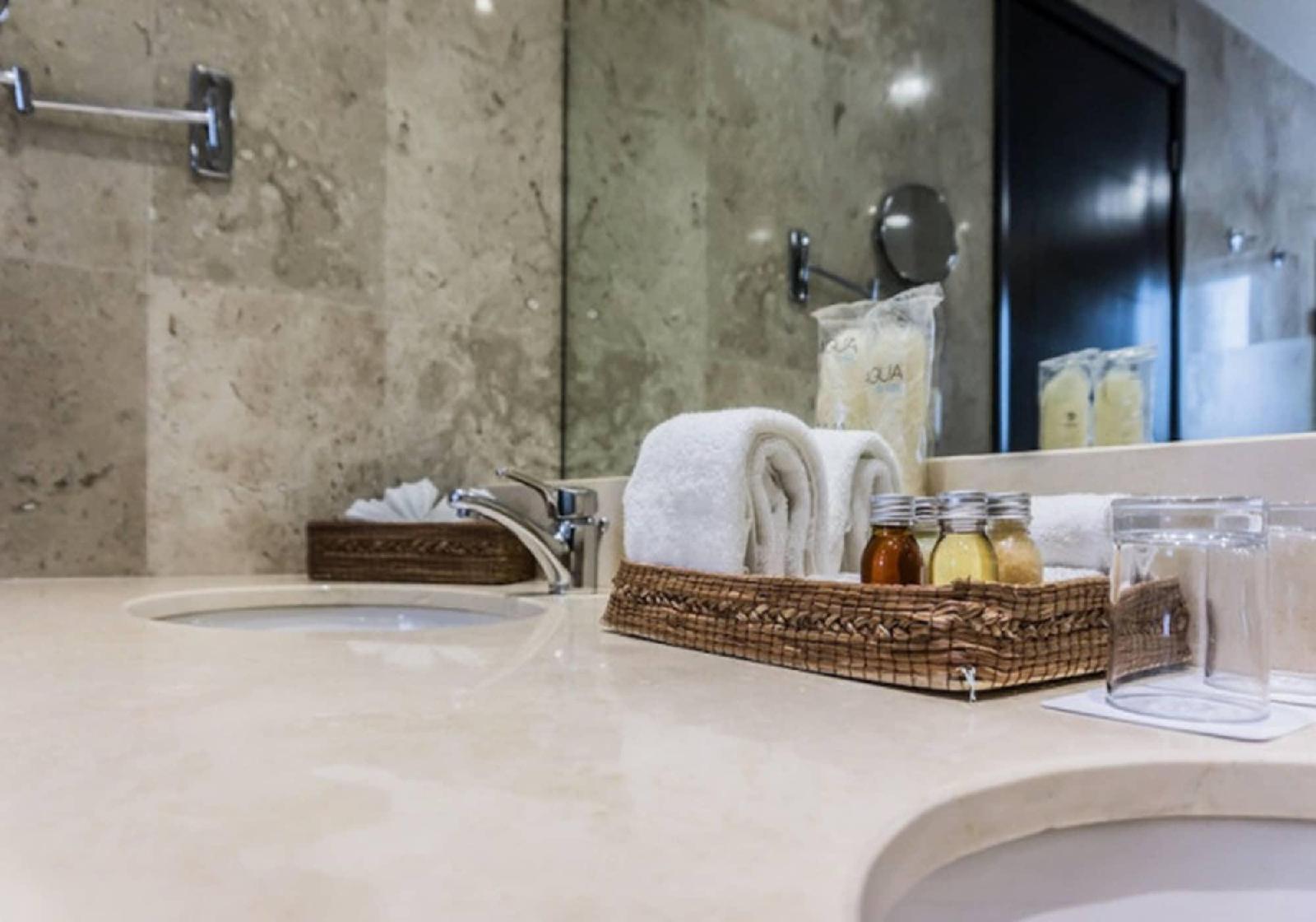 Casa Coral Luxury Condos
