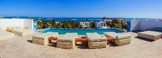 We Hotel Puerto Morelos