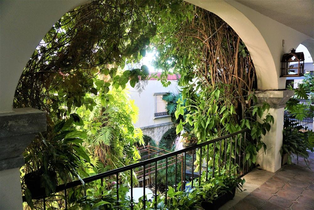 Hotel Boutique Suites Puerto Cancun