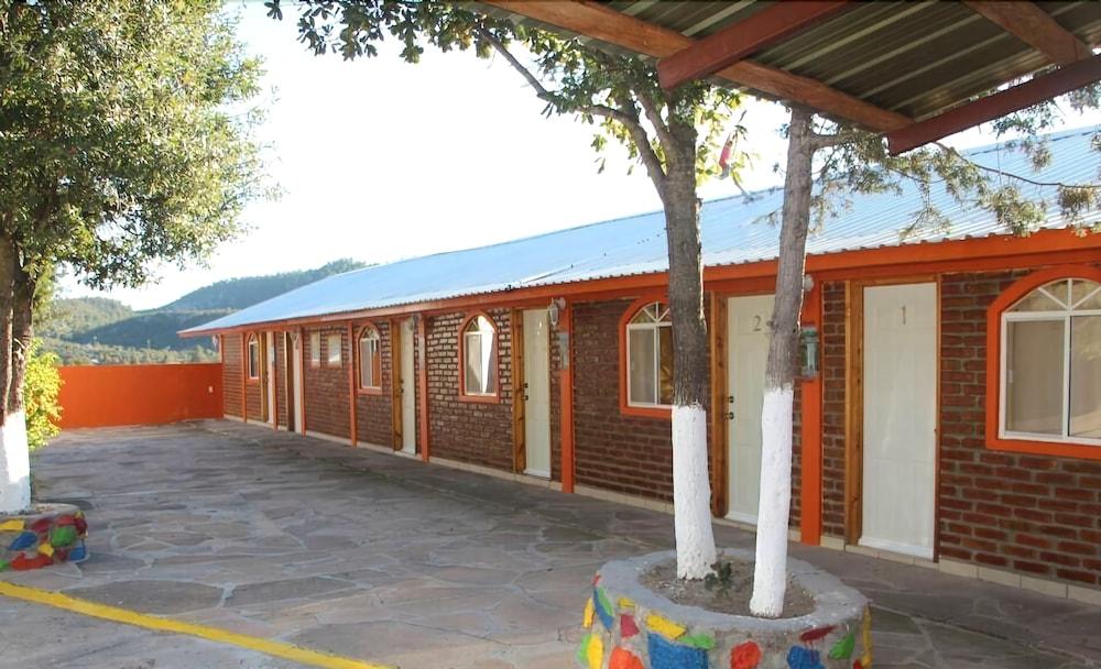 Hotel Esmeralda Barrancas