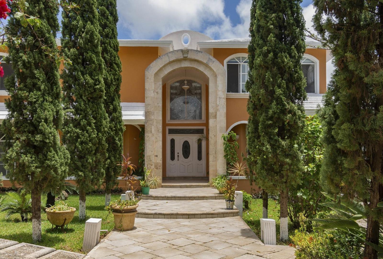 Casona Del Sol by GuruHotel