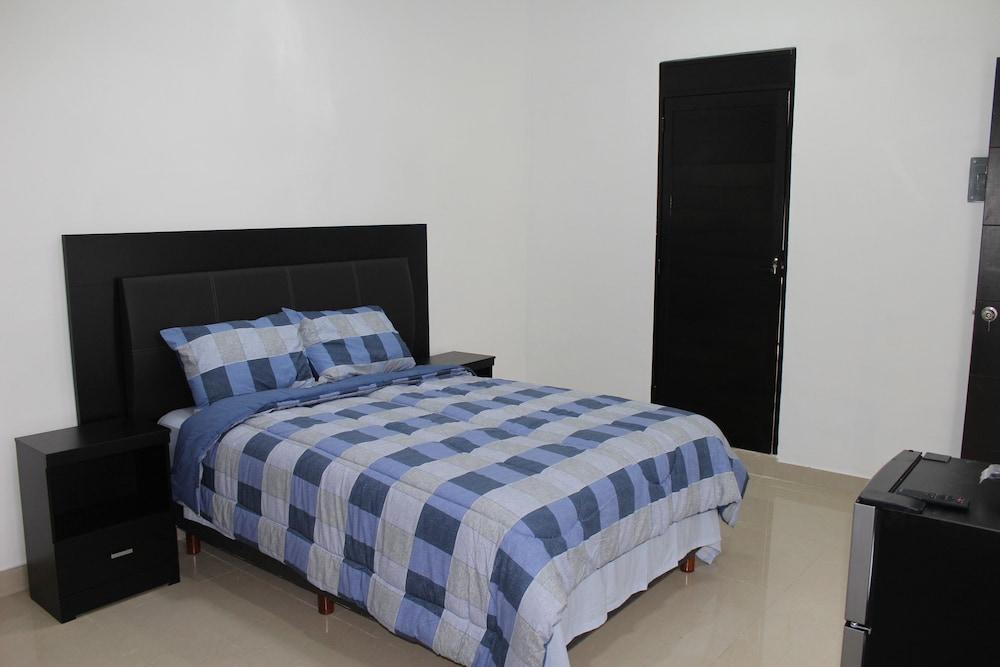 Hospedaje Caoba 19