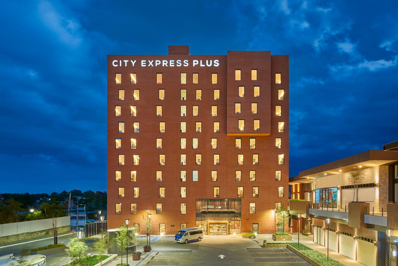 City Express Plus Tampico