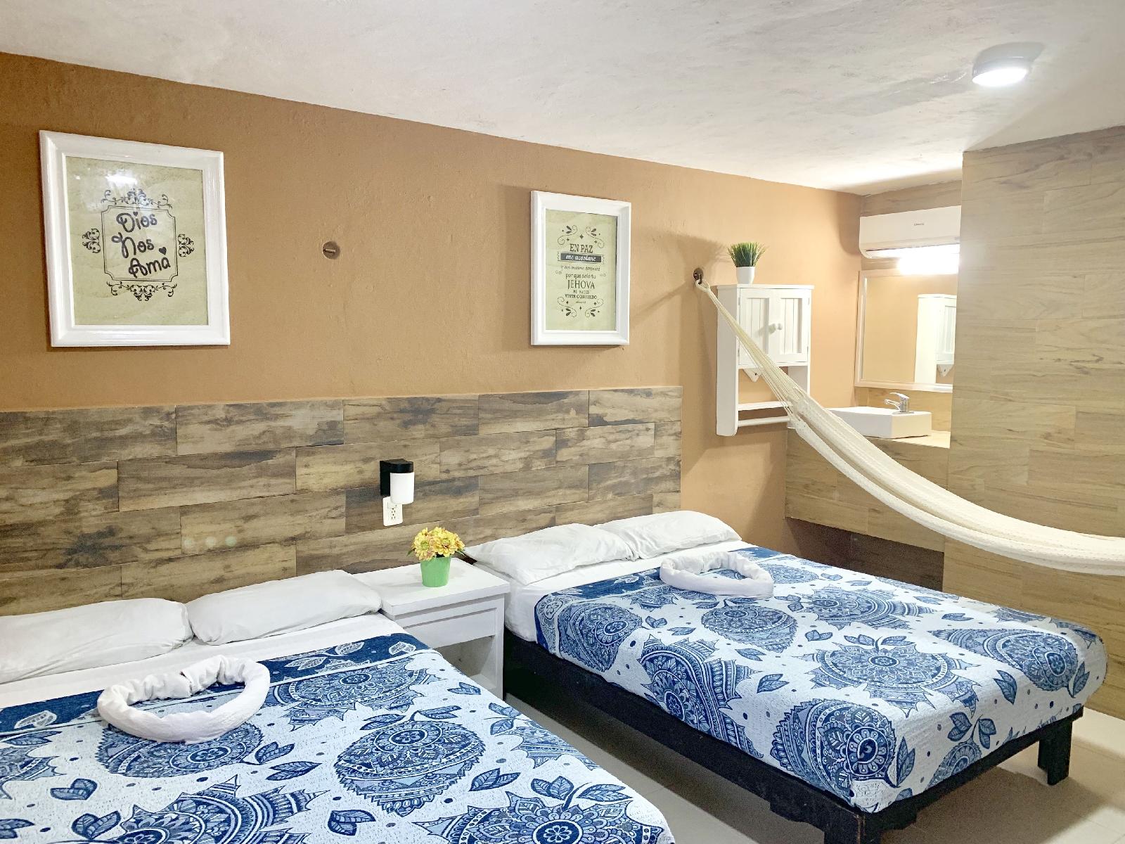 Hotel Dna Cancun