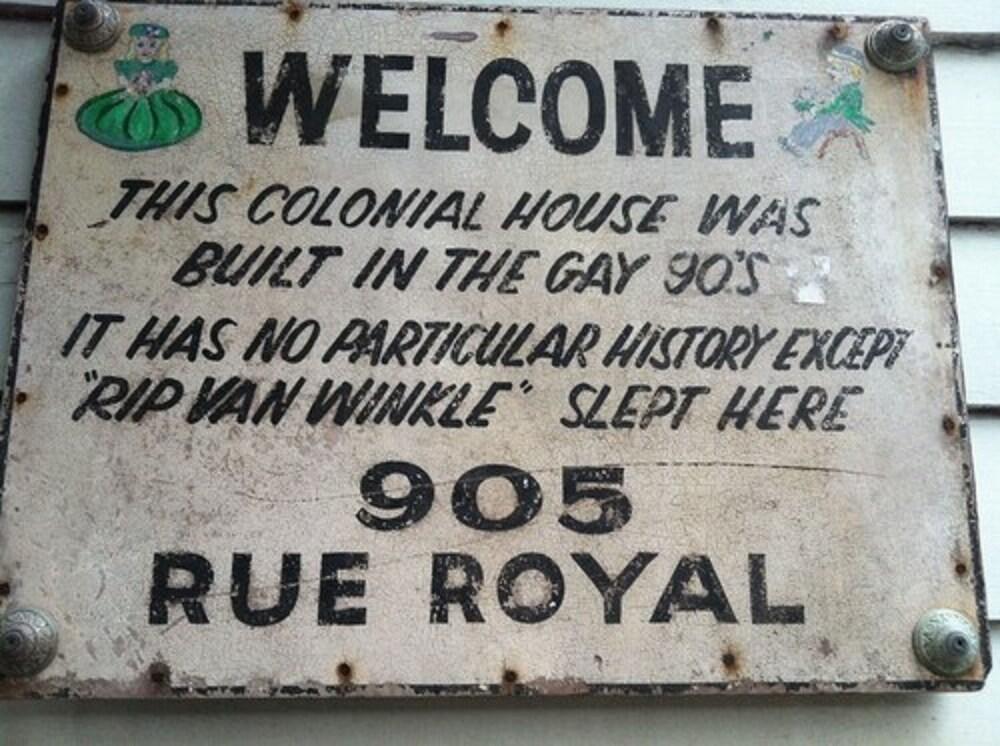 Nine-0-Five Royal Hotel