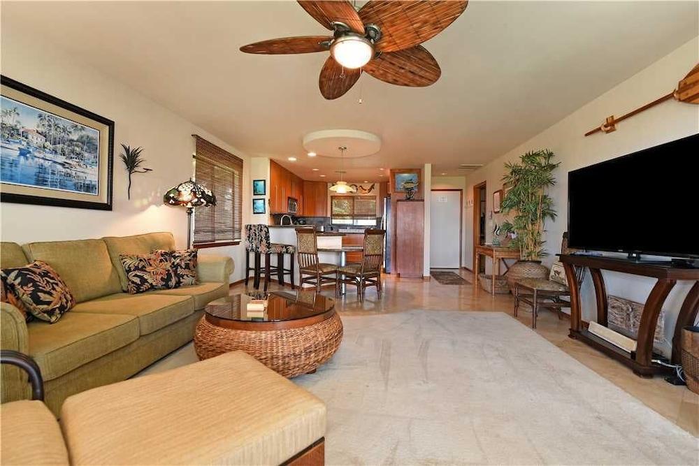 Kaanapali Plantation by RedAwning