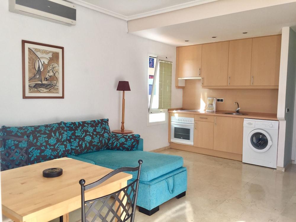Residencial Playa Puerto Naos