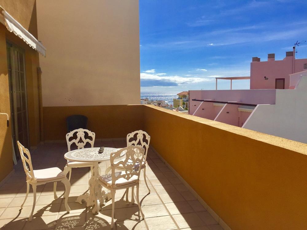 Residencial Playa Puerto Naos