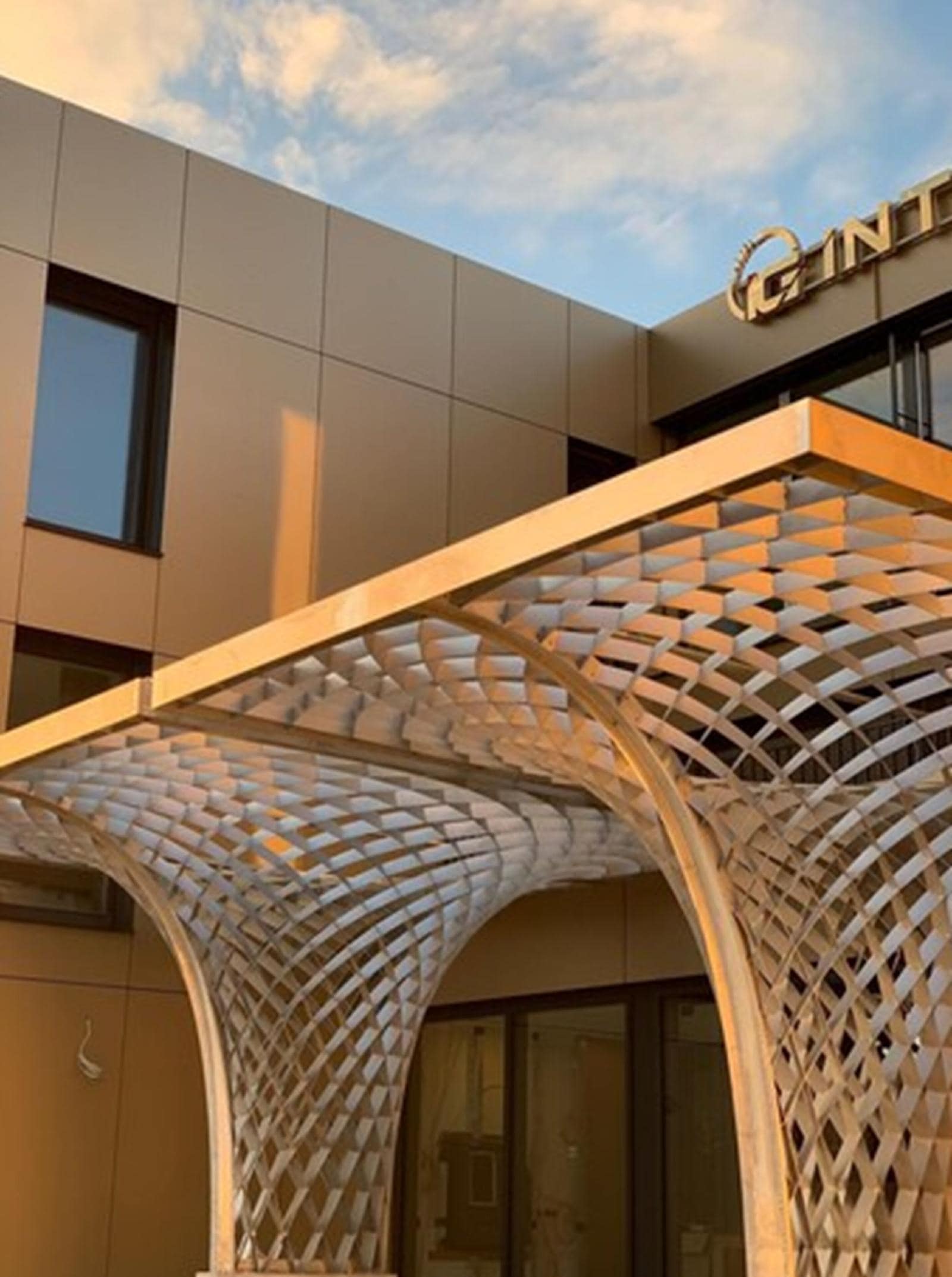 Intergroup Business Und Design Hotel