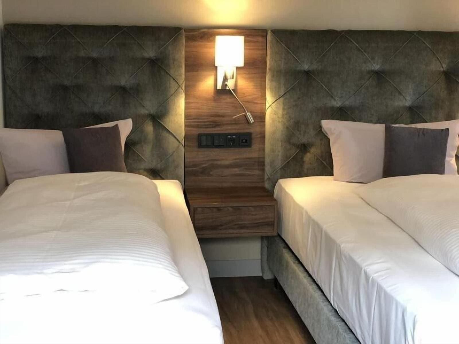 Intergroup Business Und Design Hotel