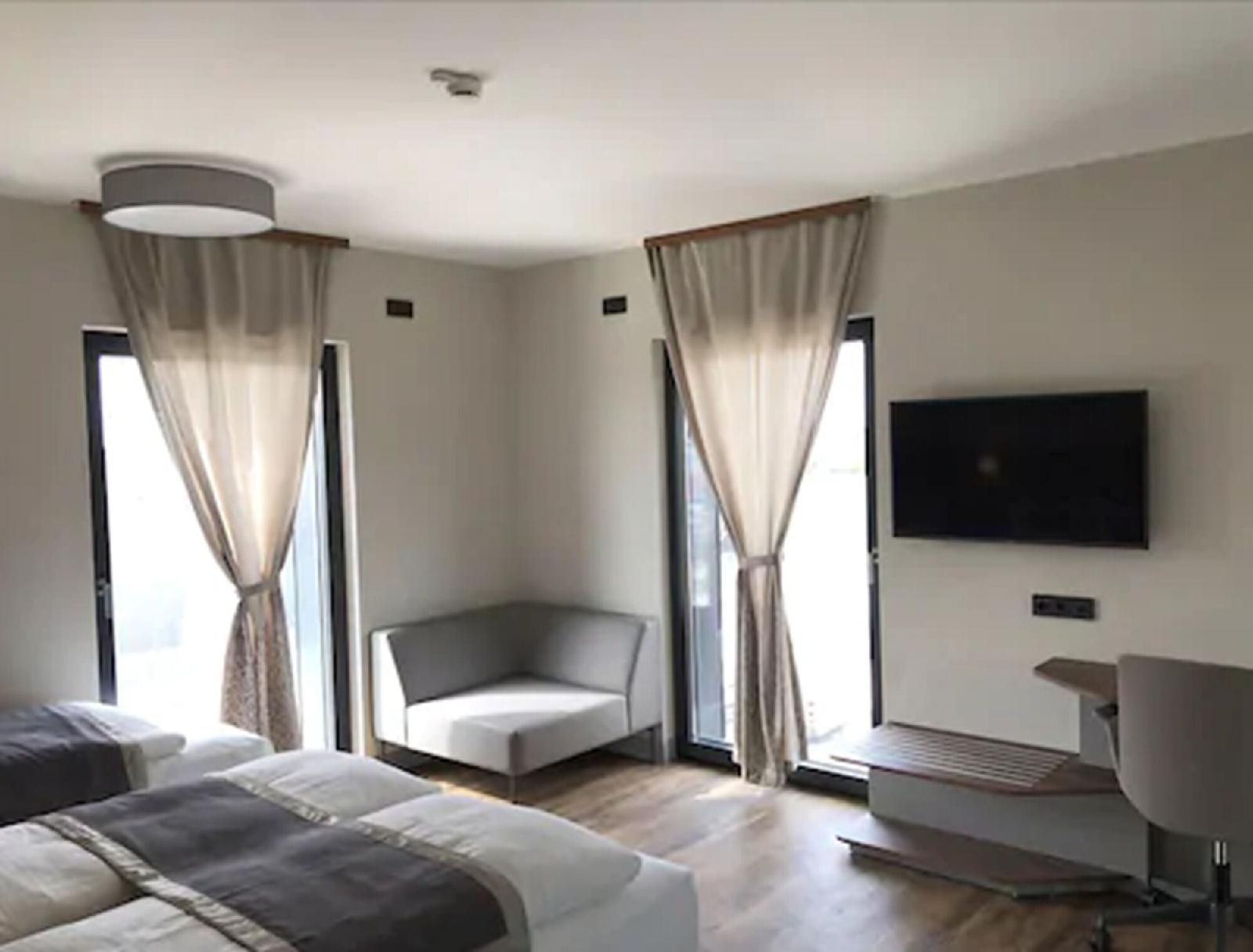 Intergroup Business Und Design Hotel