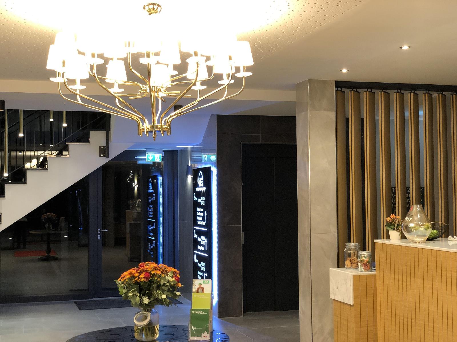 Intergroup Business Und Design Hotel