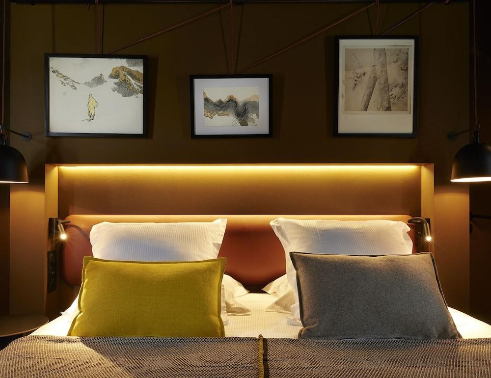 Hotel Mil8