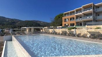 Amira Luxury Suites