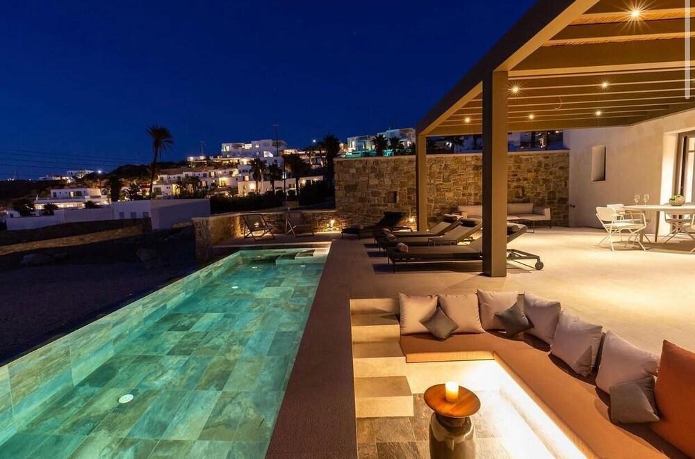 Bonzoe Homes & Villas