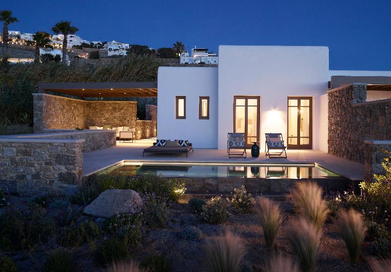 Bonzoe Homes & Villas