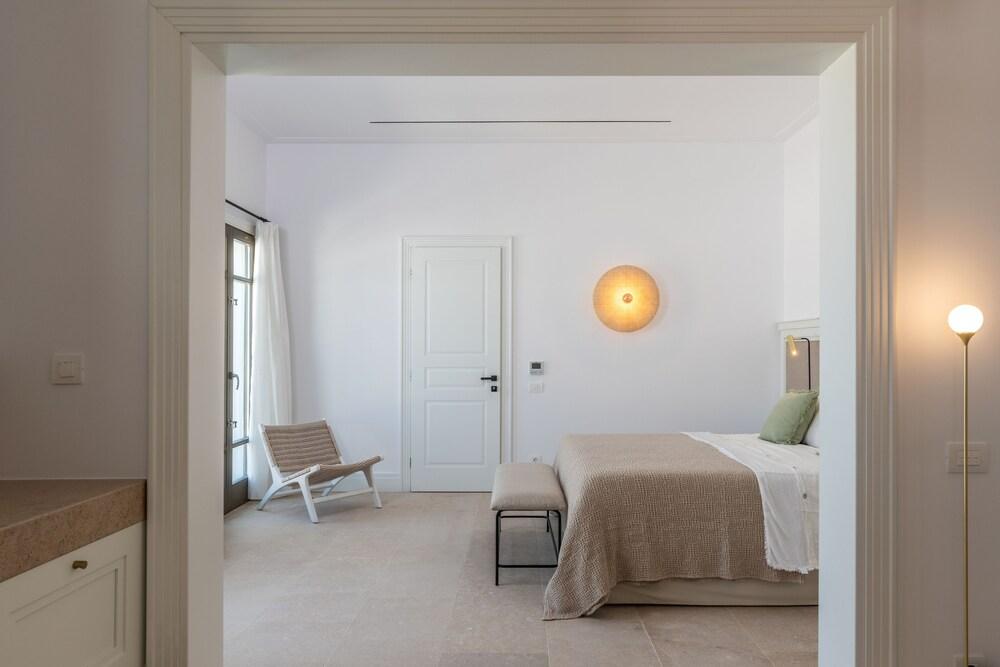 Bonzoe Homes & Villas