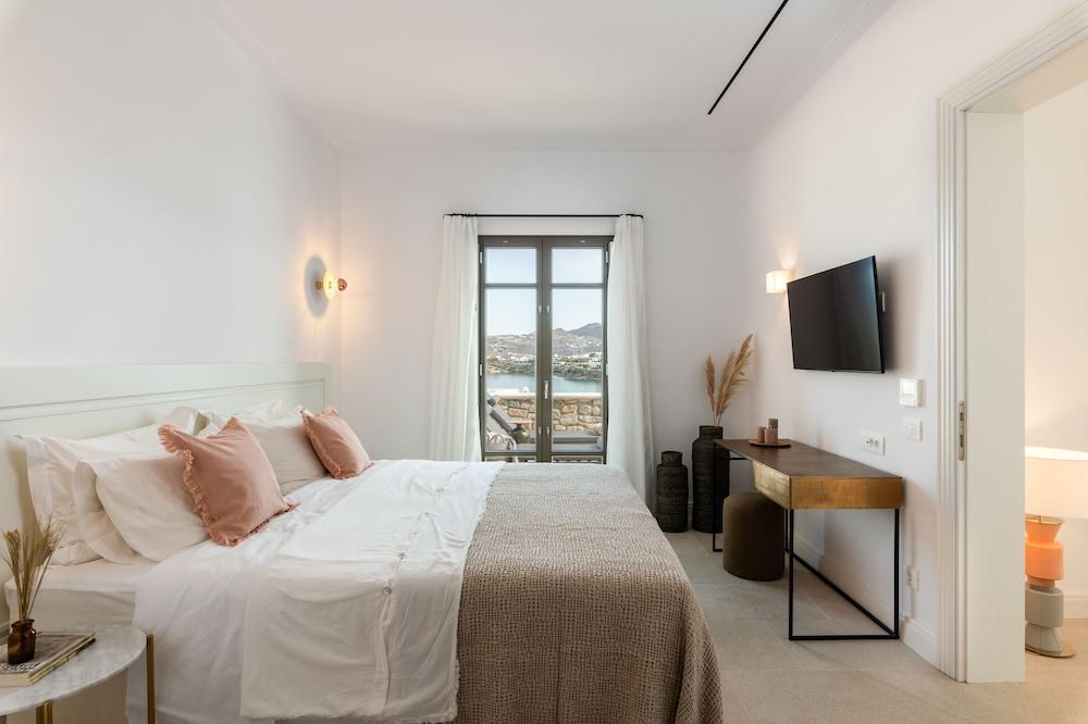 Bonzoe Homes & Villas
