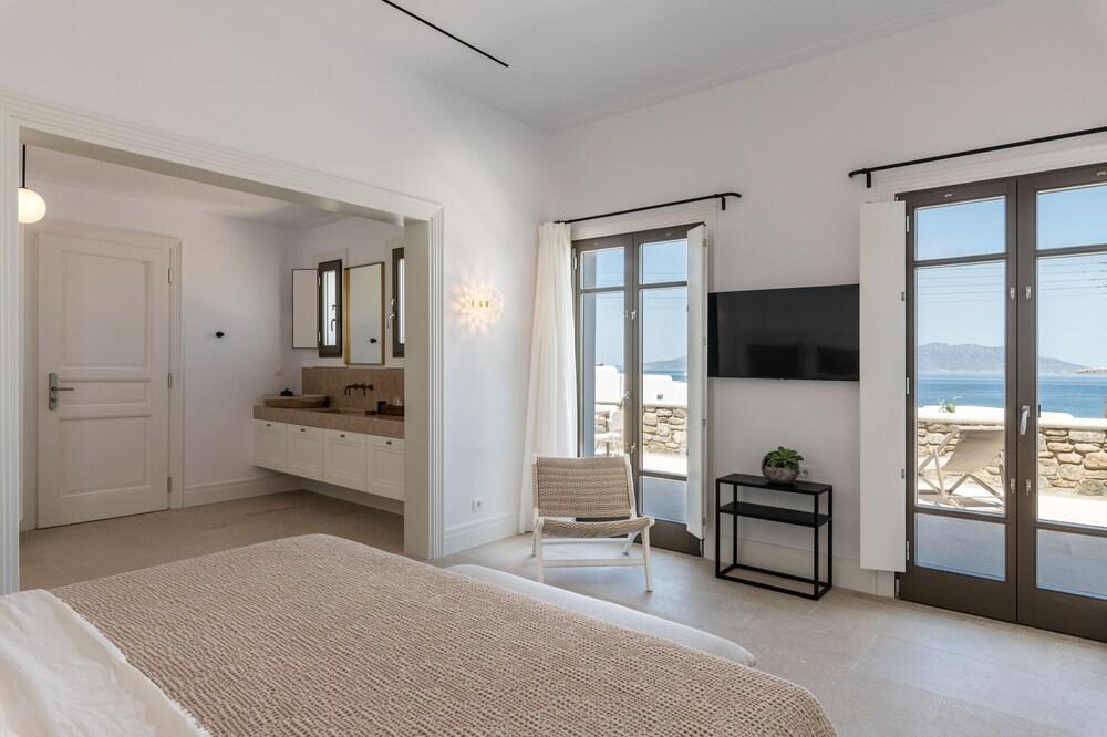 Bonzoe Homes & Villas