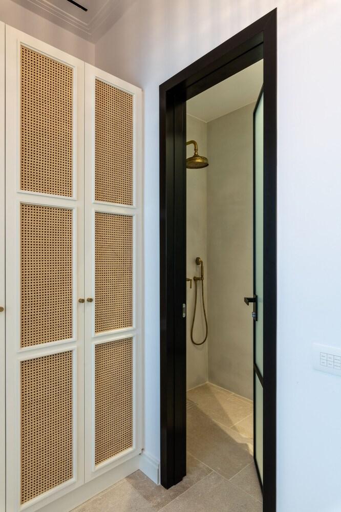 Bonzoe Homes & Villas