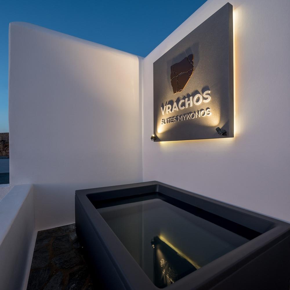 Ikies of Mykonos