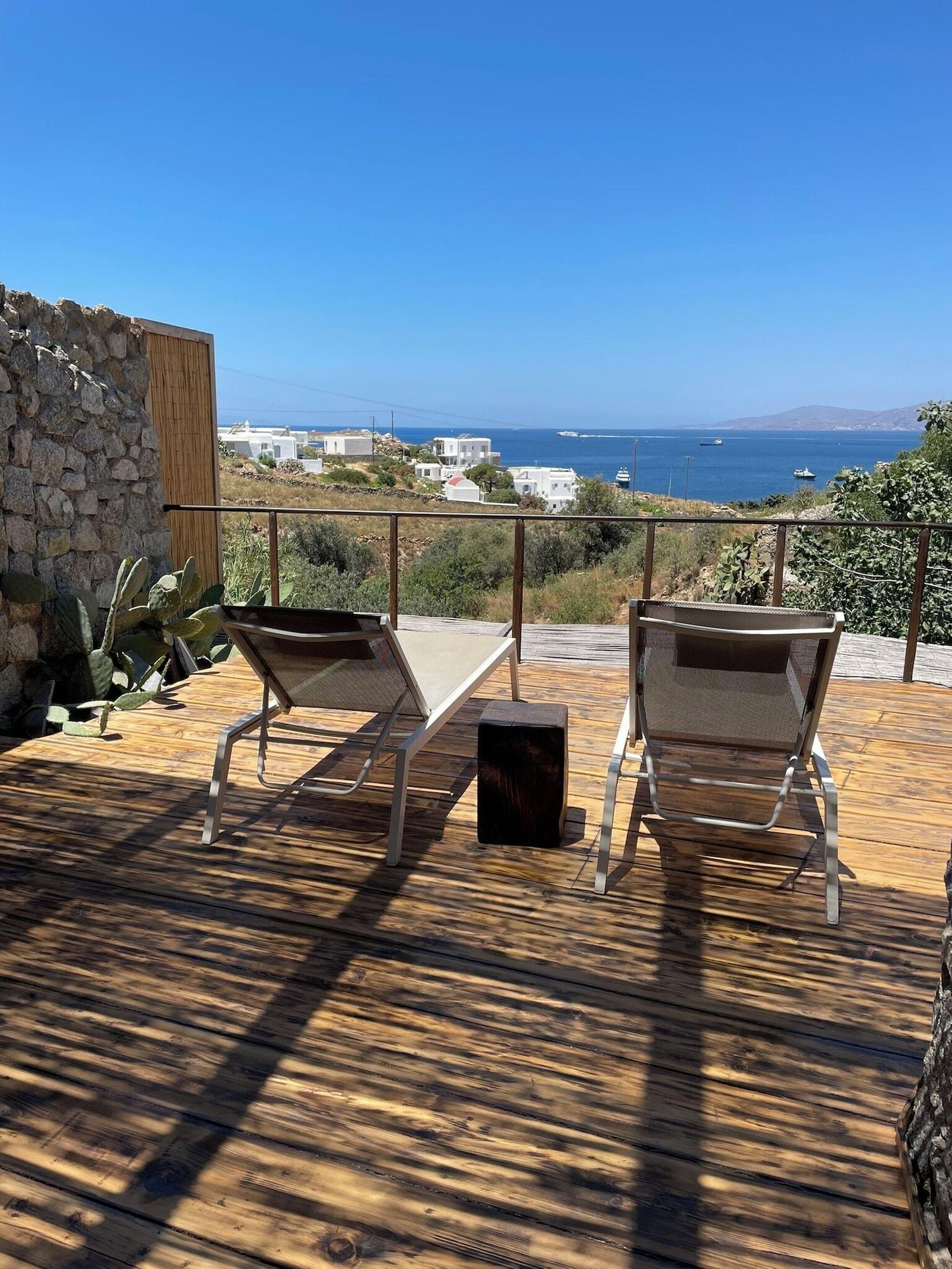 Klidon Dreamy Living Suites