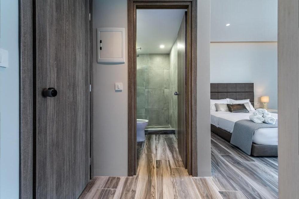 Kyma Rooms & Suites