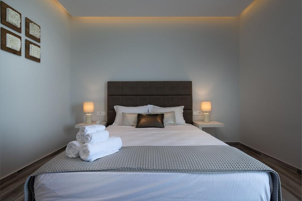 Kyma Rooms & Suites