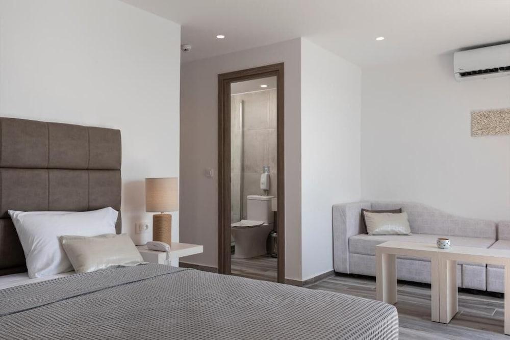 Kyma Rooms & Suites