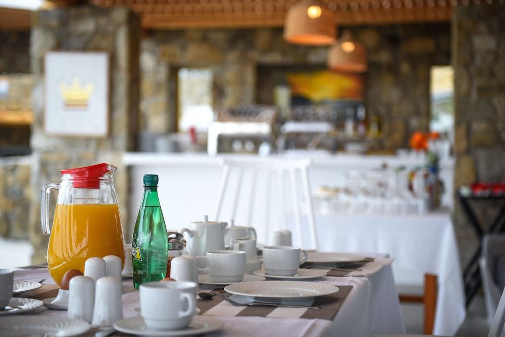 Myconian Crown Suites