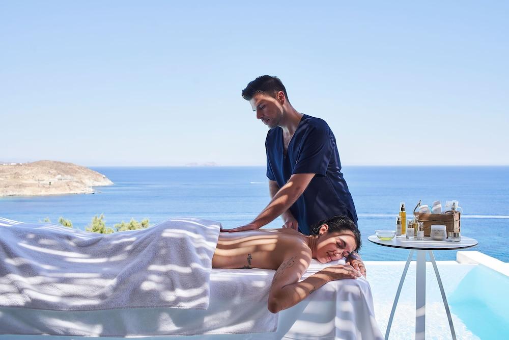 Mykonos Euphoria Suites