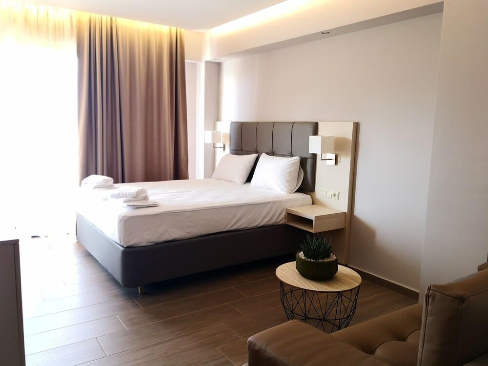 Peloton Inn Hotel