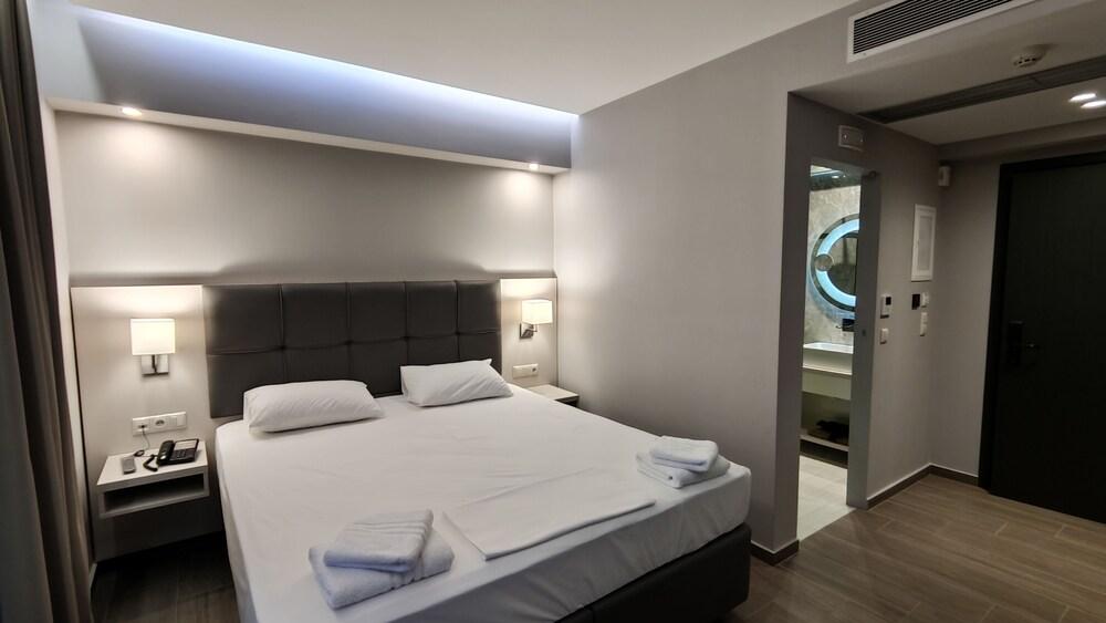 Peloton Inn Hotel