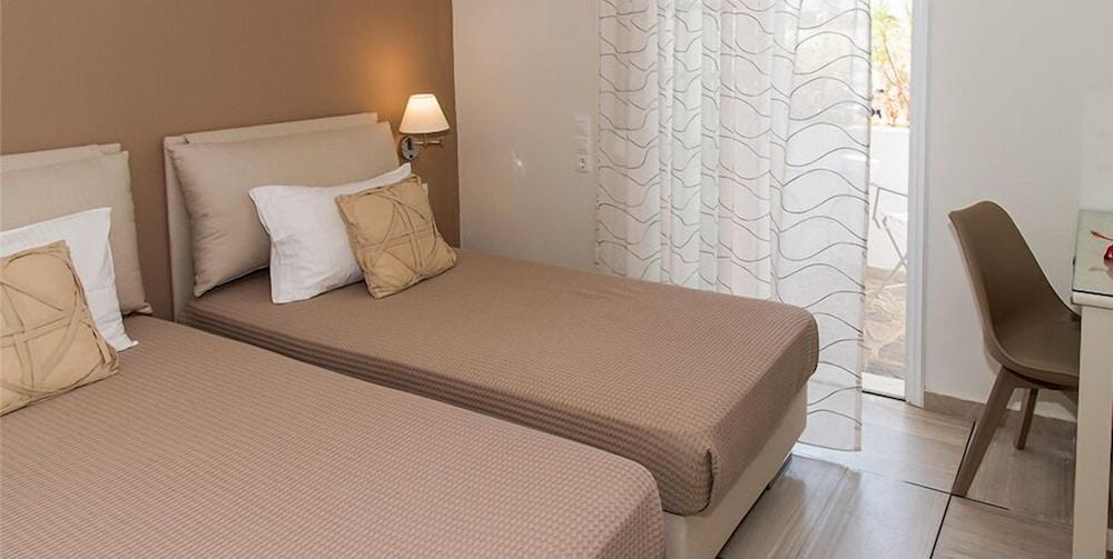 Villa Mina Apartments