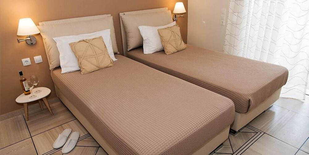 Villa Mina Apartments