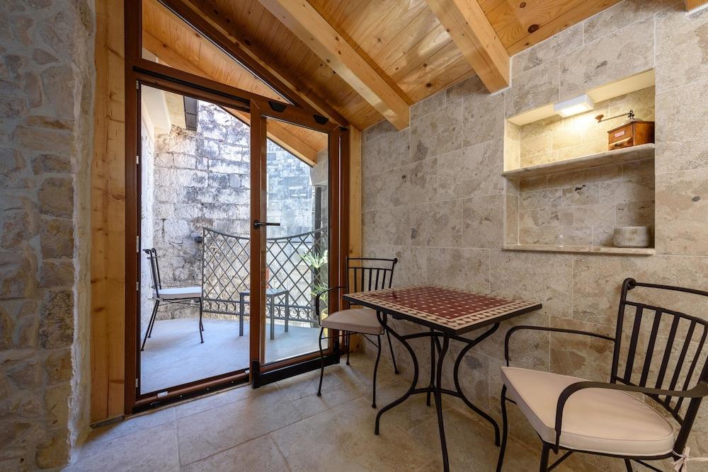 Villa Kudelik - Stone Story