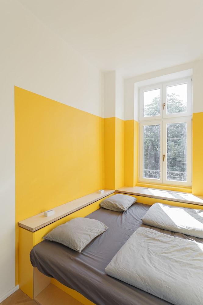 Flow Hostel