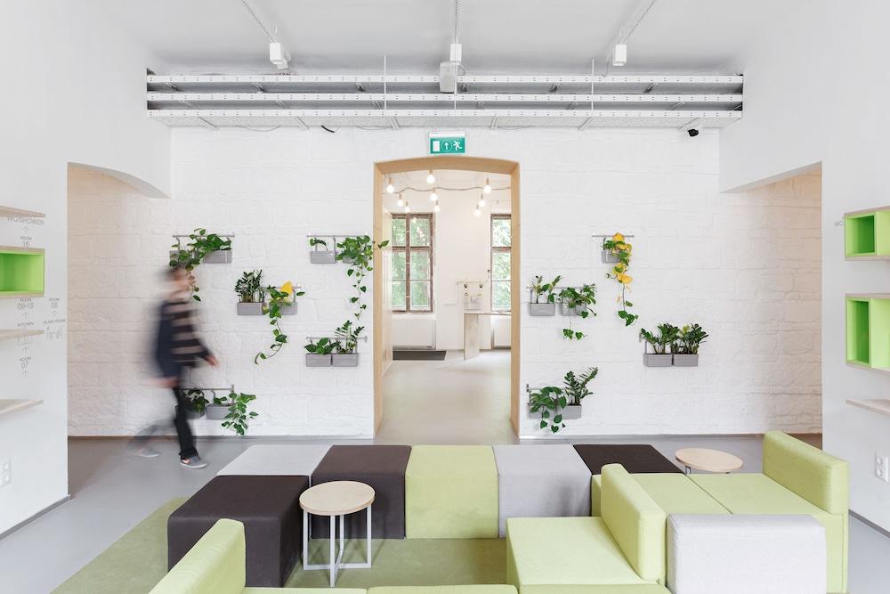 Flow Hostel