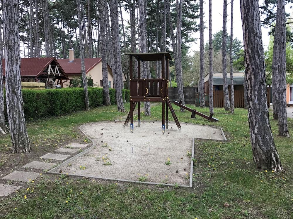 A Green Garden Hotel