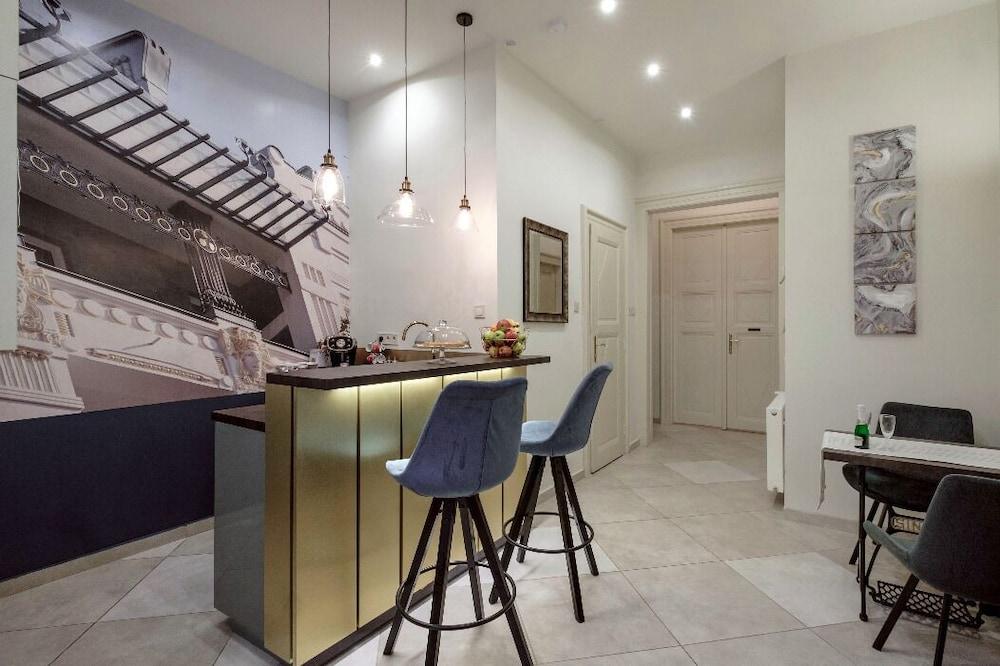 Park&Art Mini Boutique Hotel