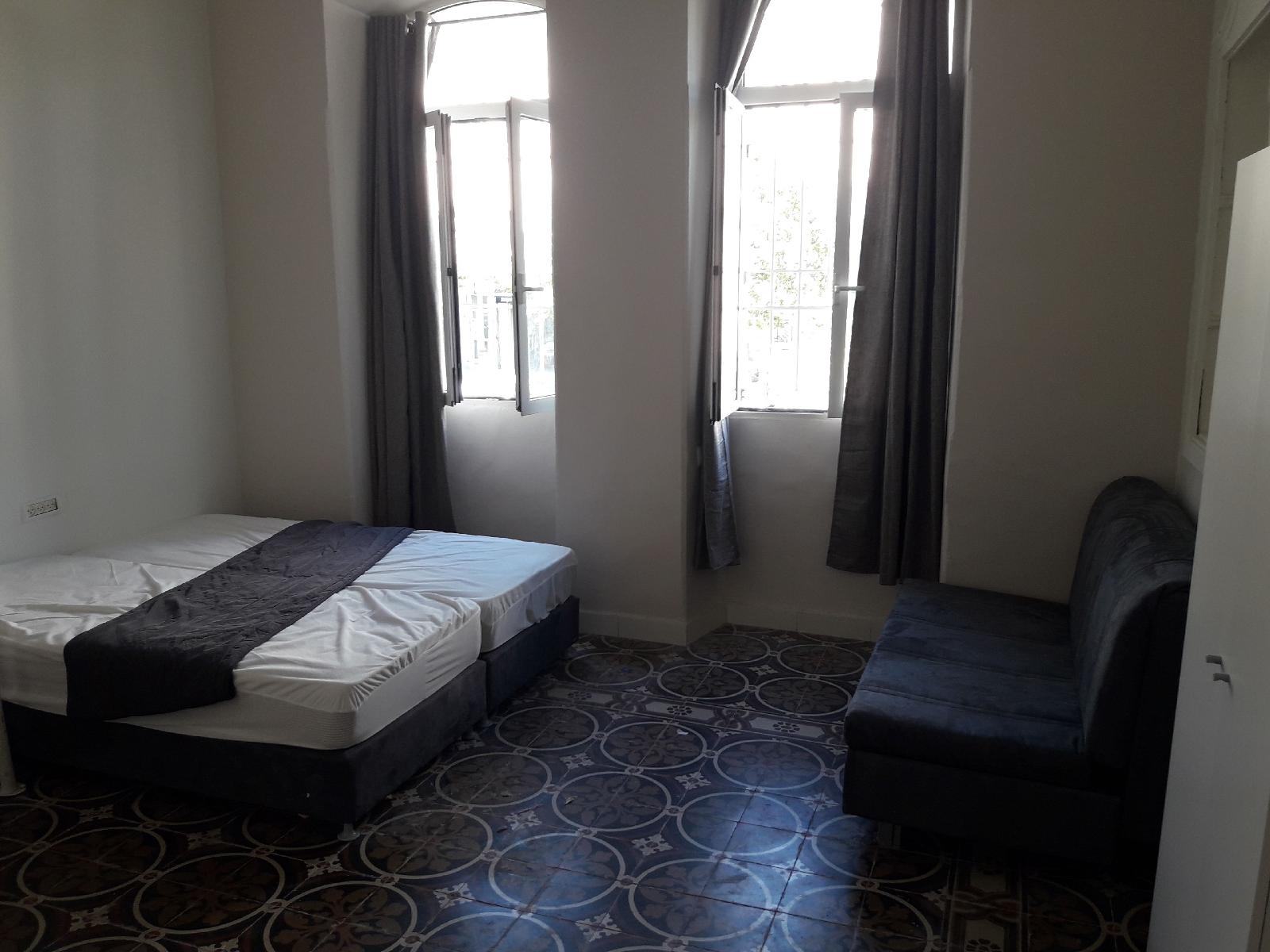 Queen Hotel
