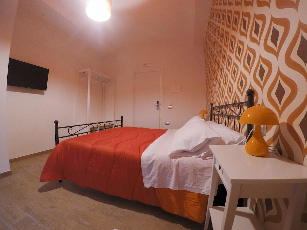 1970 Rooms